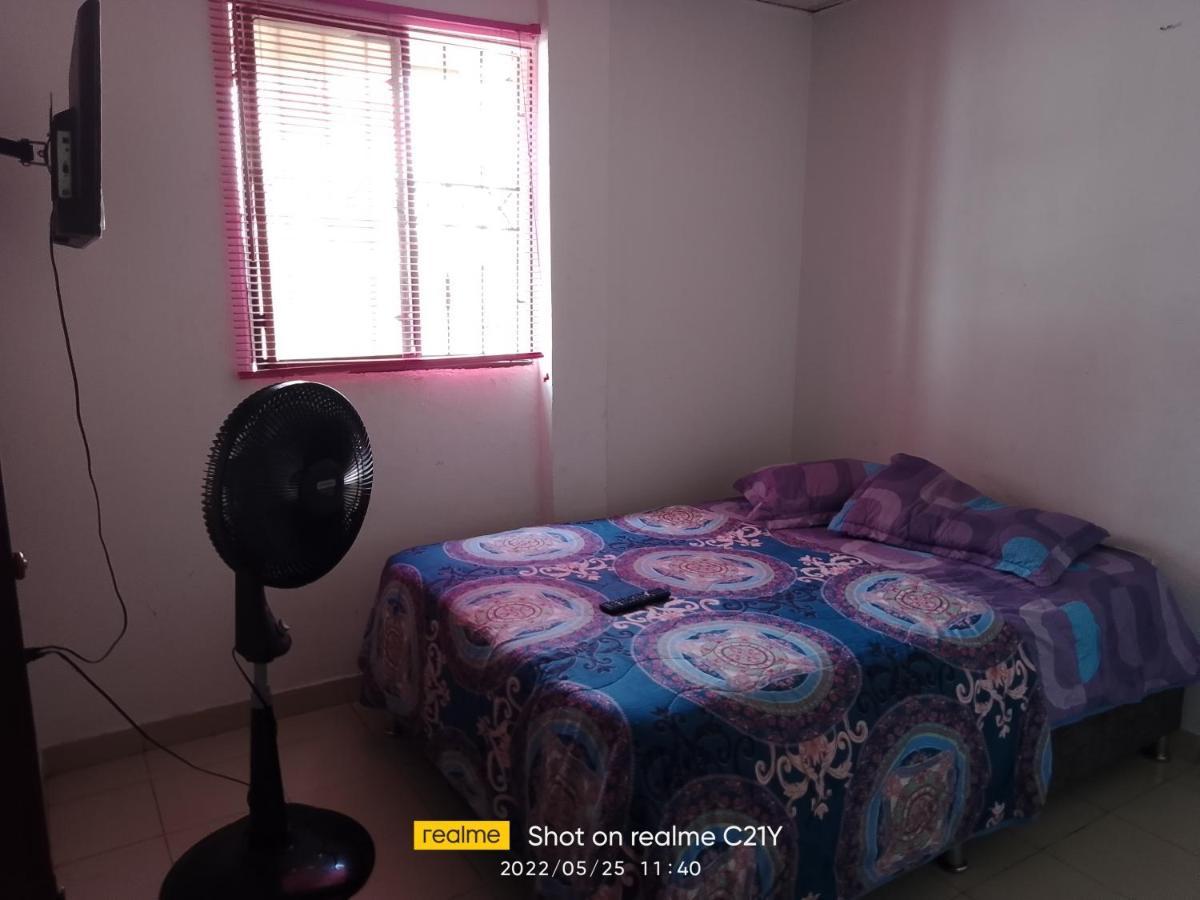 شقة Cartagena  في Cat Family Lodging المظهر الخارجي الصورة