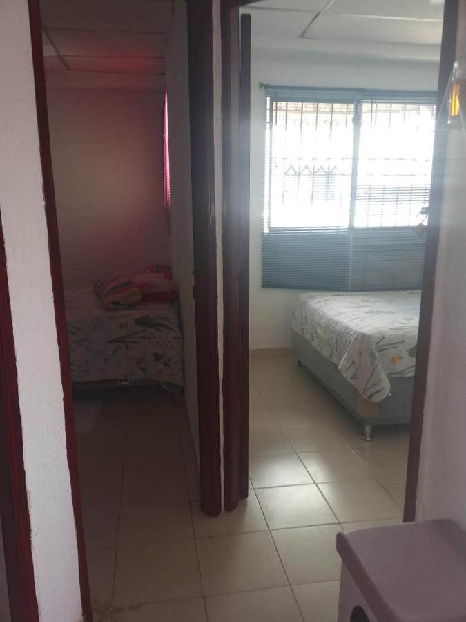 شقة Cartagena  في Cat Family Lodging المظهر الخارجي الصورة